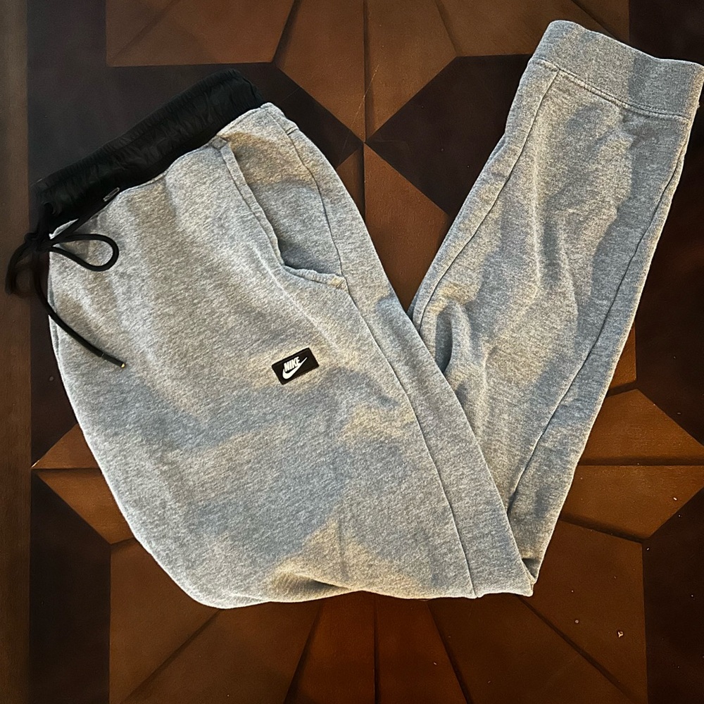 Nike Gray Sweatpants Relaxed Fit Joggers